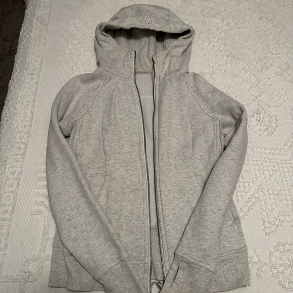 Lululemon Scuba Hoodie Light Cotton Fleece - Picture 2 of 5